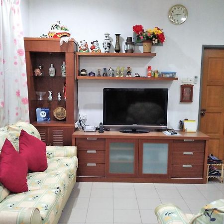 Cozy Mount Erskine Homestay George Town Zewnętrze zdjęcie